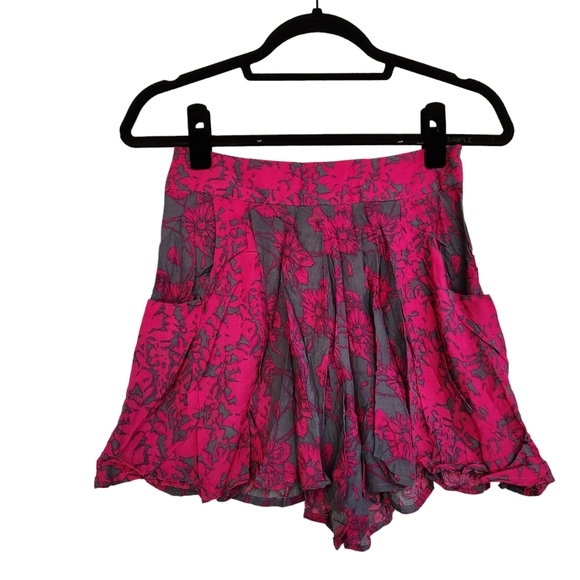 Free People Flowy High-Wasited Skirt Shorts with Pockets - Floral Purple Grey - Picture 2 of 6